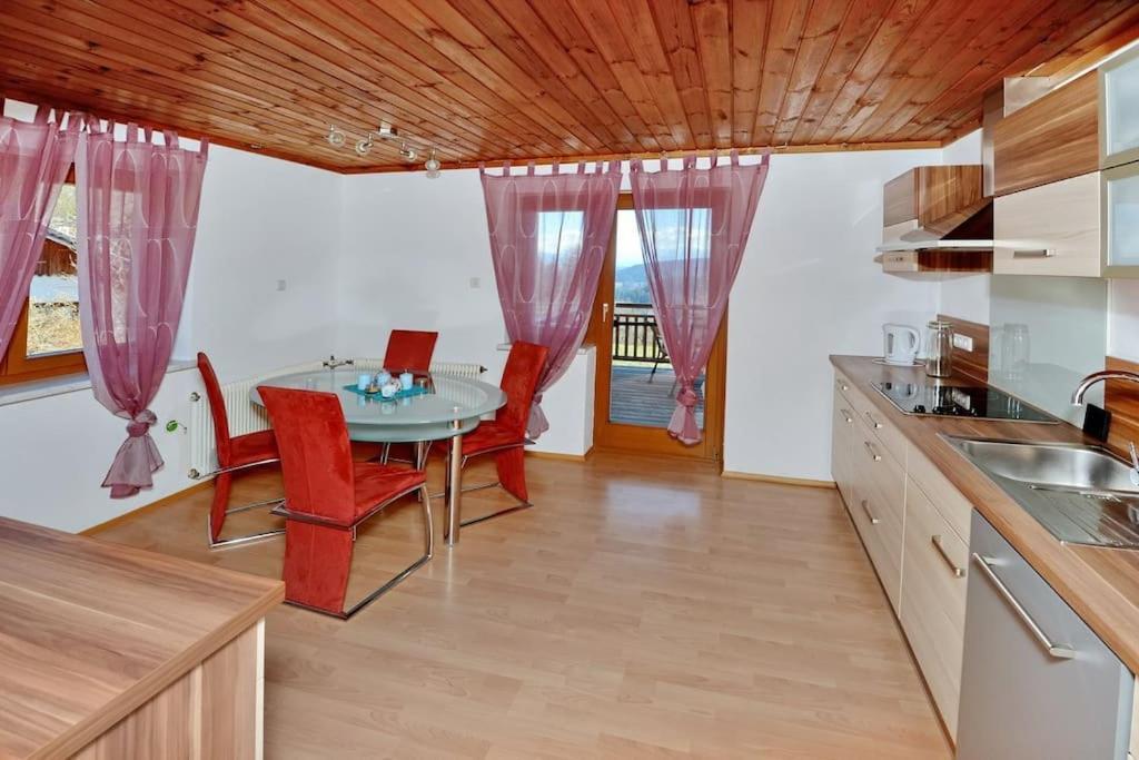 Ferienwohnung Karawankenblick Bach  Екстер'єр фото